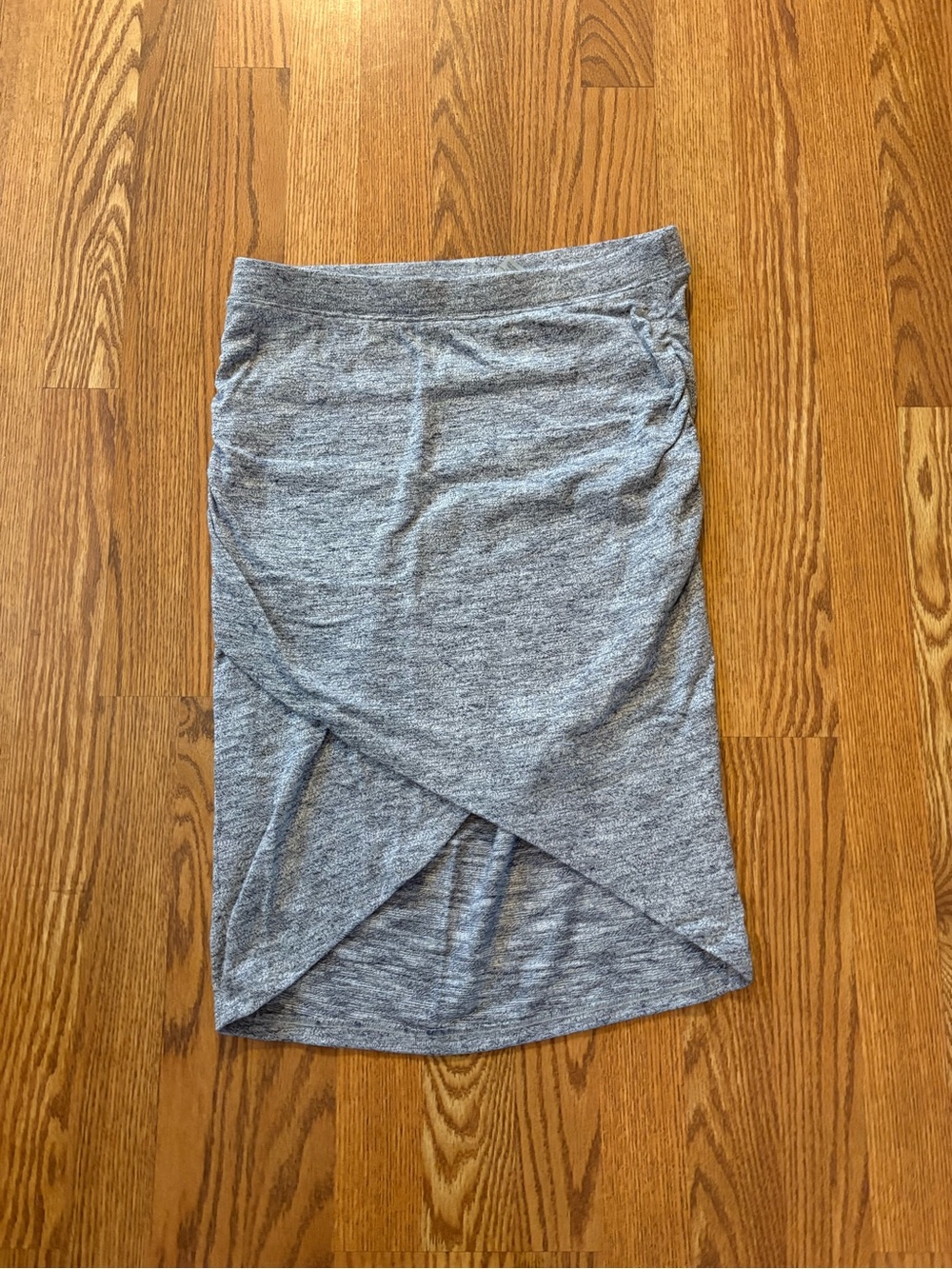Lola by AFG Athlesiure  Gray Ruched Pencil Skirt Medium